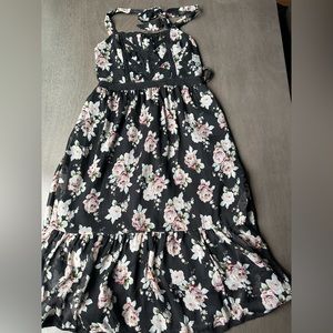 Abercrombie & Fitch long black floral dress tie front and back sleeveless